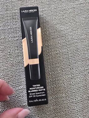 Laura Mercier Tinted Moisturizer Blurred Matte with SPF 30 1N Birch NIB